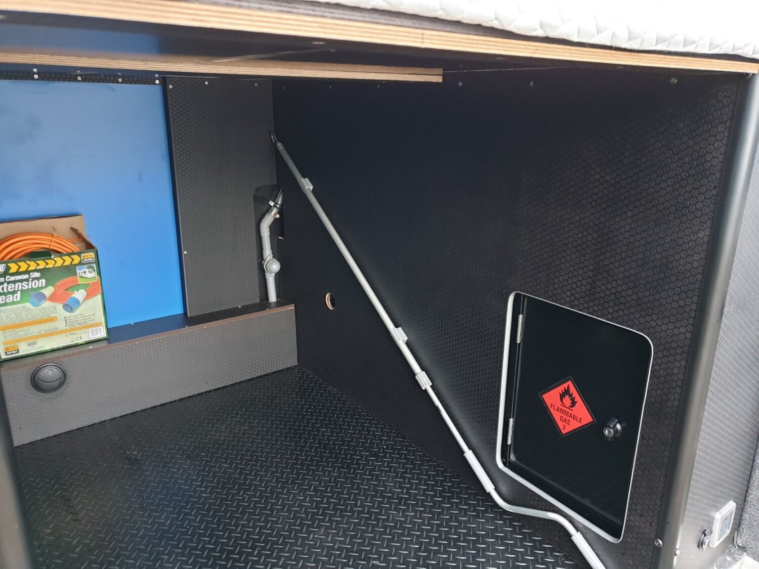Garage 3