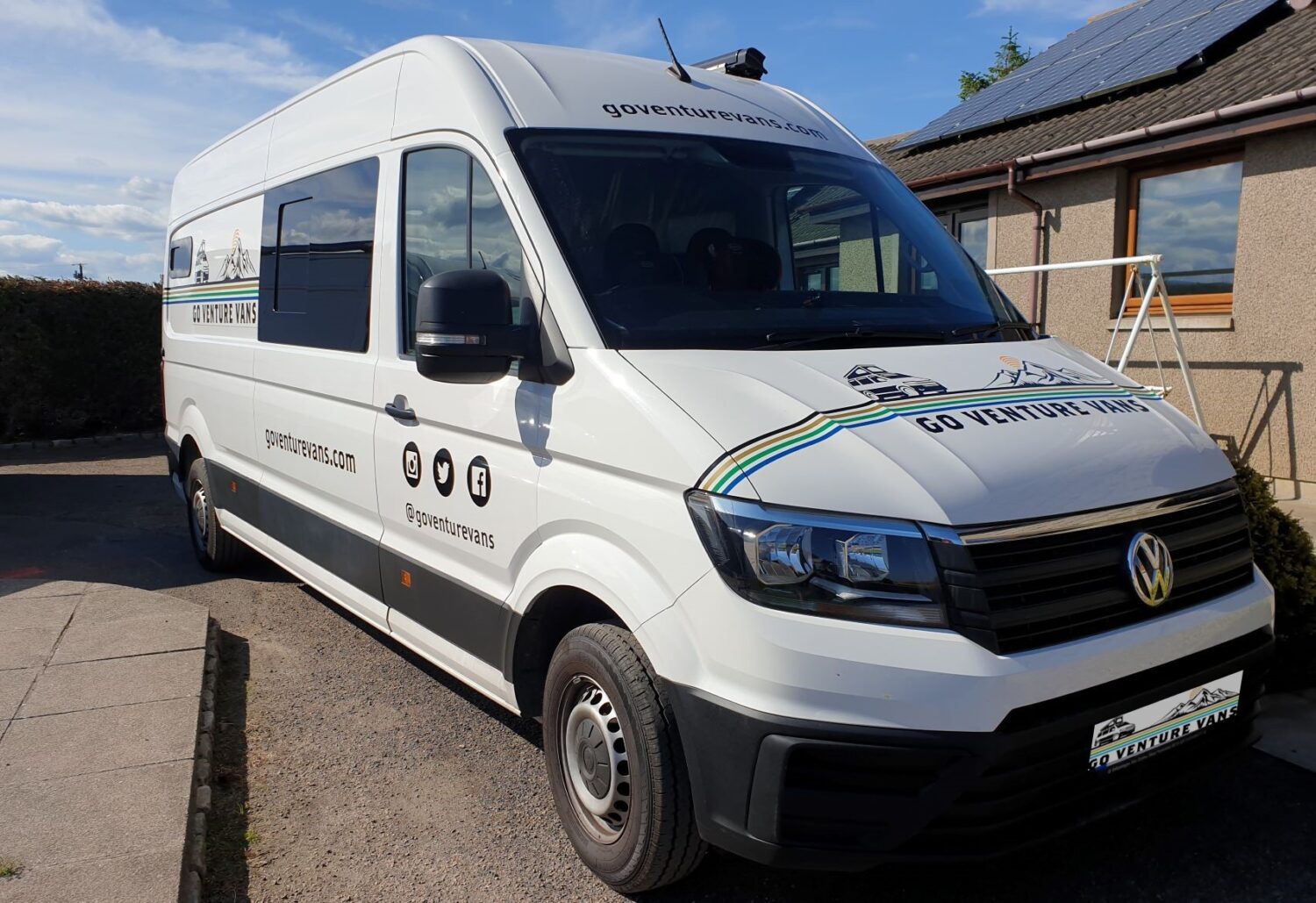 VW Crafter 1 – Side-Front